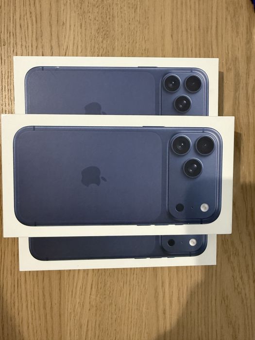 Apple Iphone 17 pro max 256 deep blue