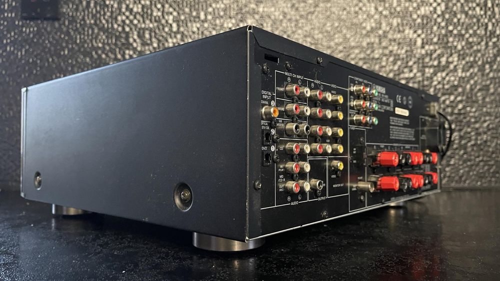 Amplituner kina domowego wzmacniacz Yamaha rx-v450 mocny 6.1