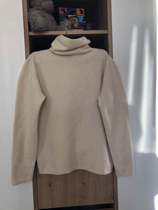 ‼️Резерв‼️Светр під горло Uniqlo lana wool