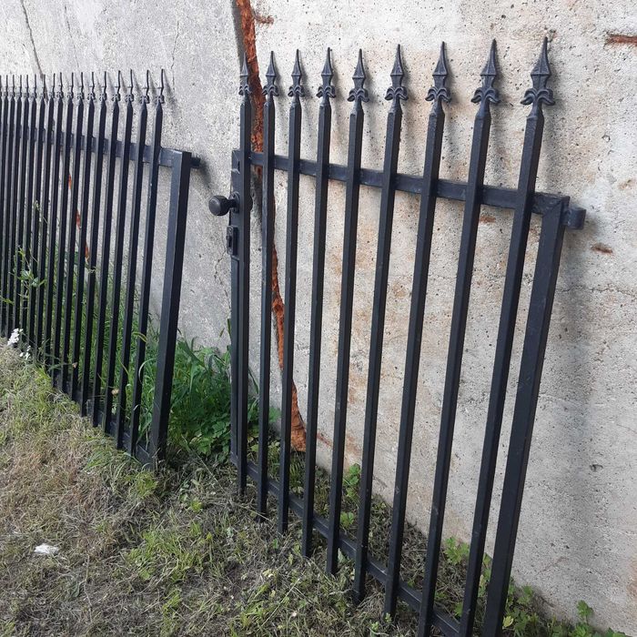 Promocja ! Brama przesuwana z furtką - używana