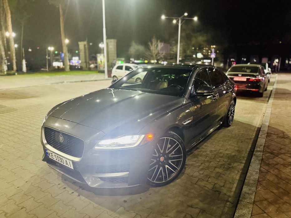 Jaguar XF 3.0 AWD R-Sport
