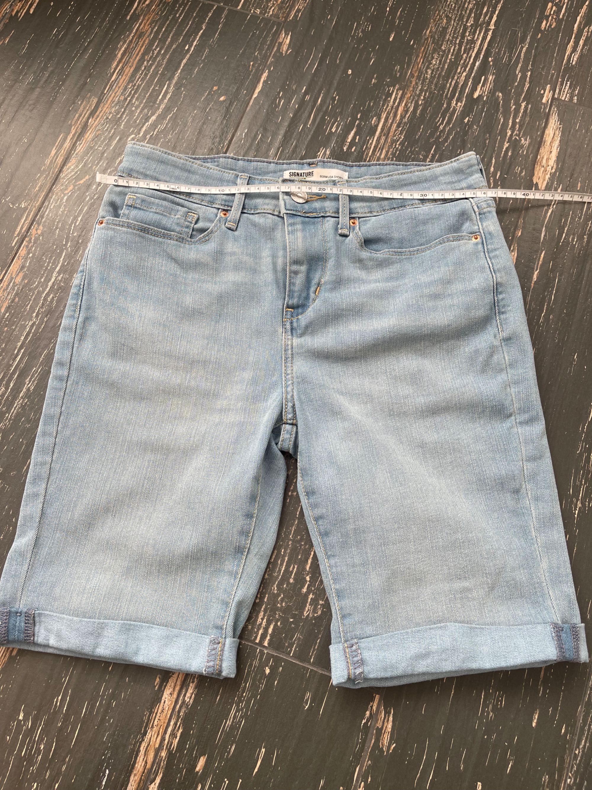 Levi's original. шорты бермуды до колена р s