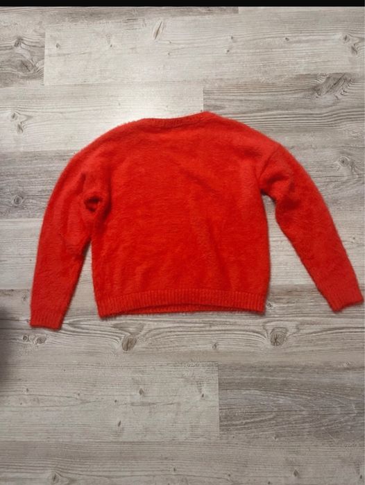 Sweter czerwony s
