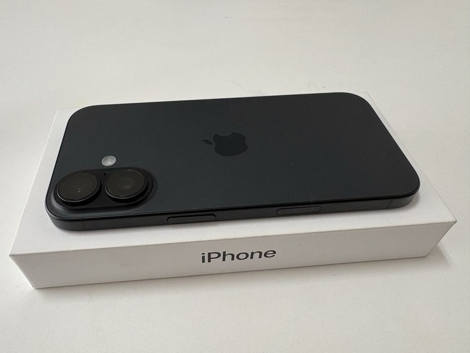 Apple iPhone 16 128gb Novo