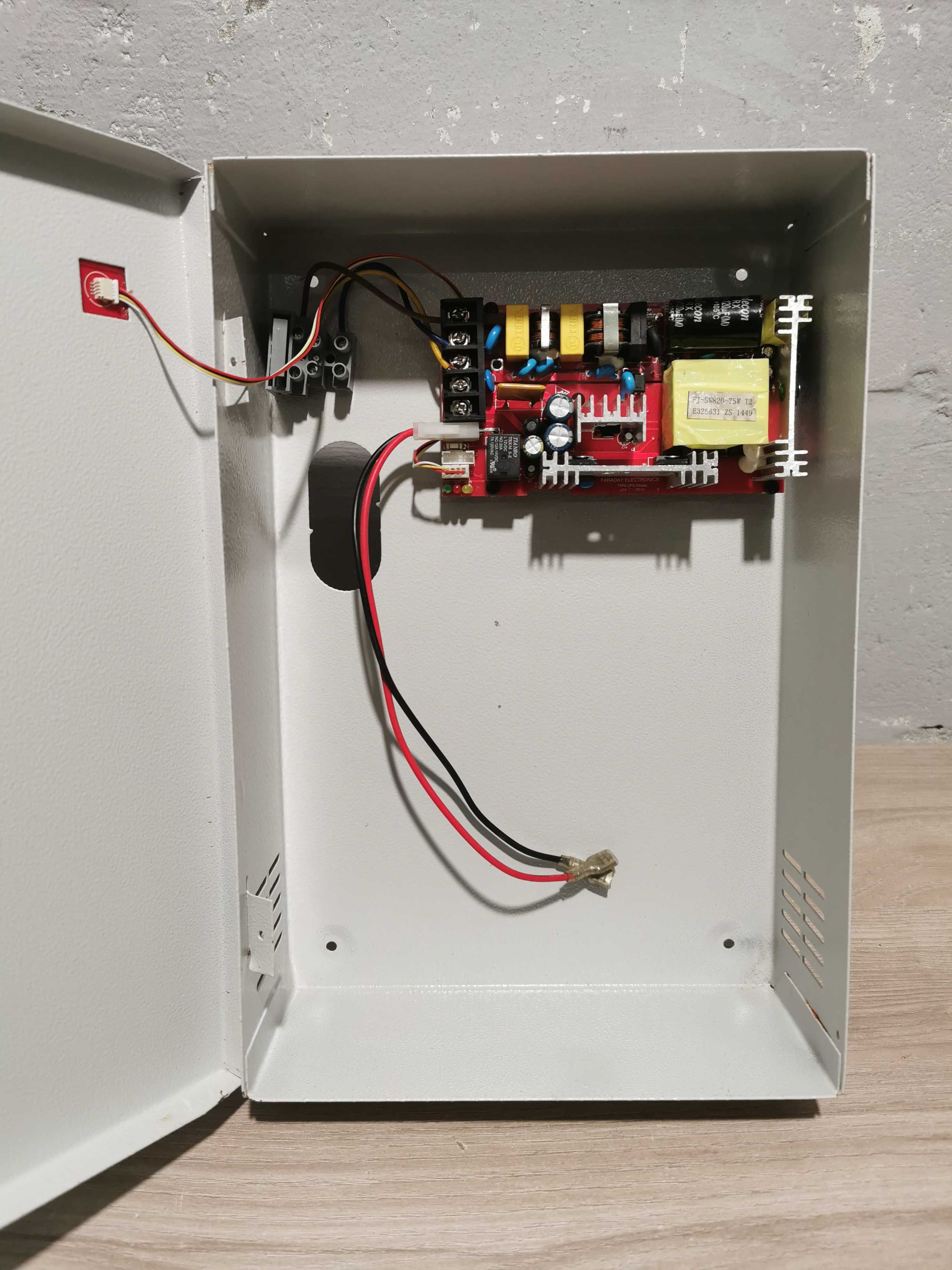 Блок бесперебойного питания Faraday Electronics Smart 12В 5А