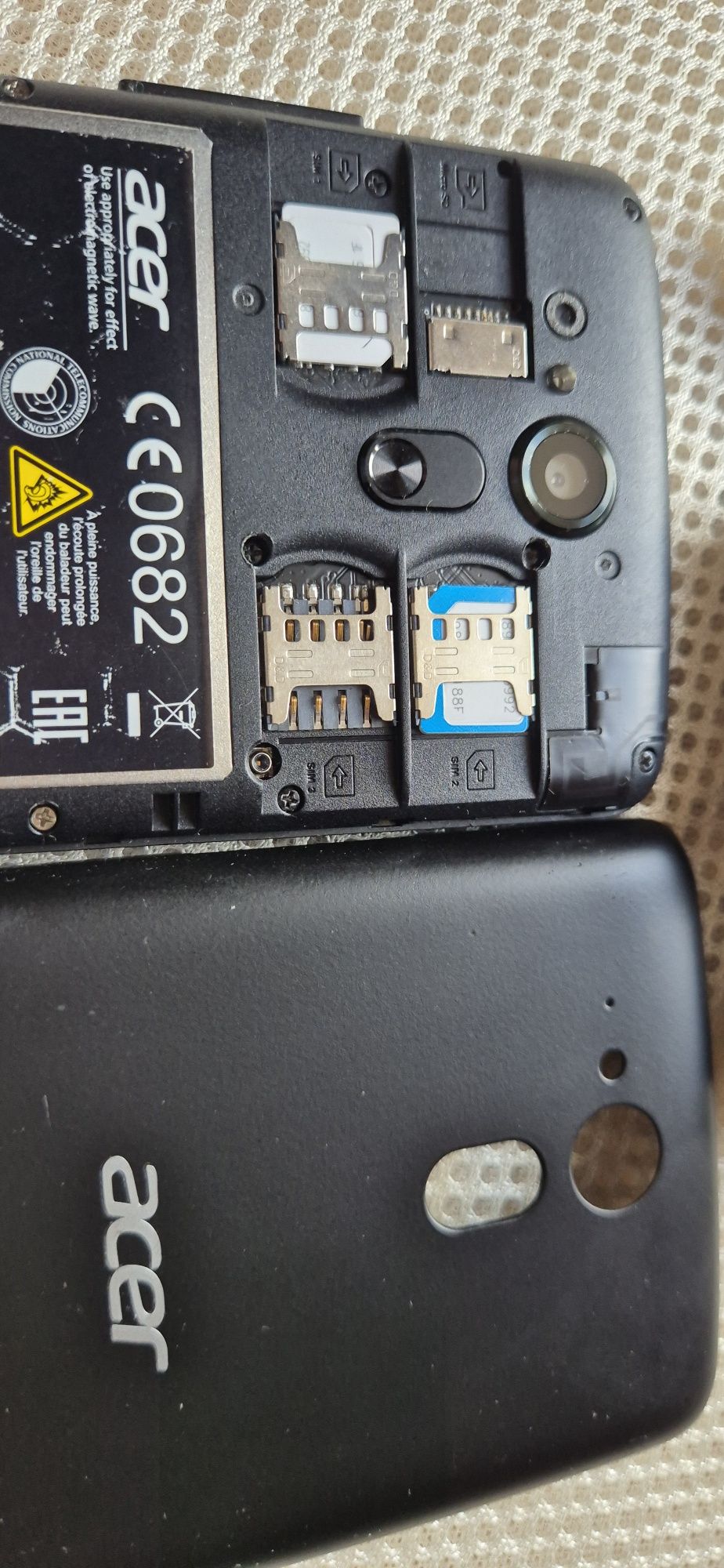 Acer Liquid E700 3 sim картки