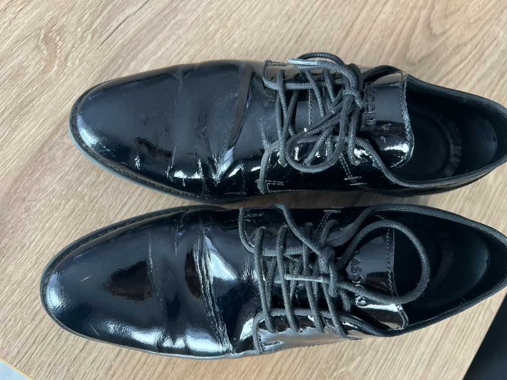 Męskie lakierowane czarne buty rozmiar 37