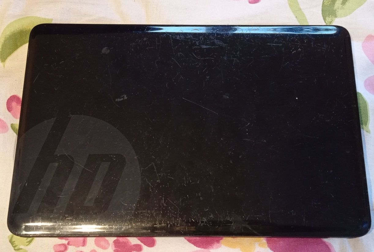 Laptop HP 2000-2D12SW