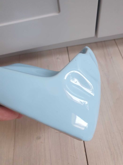 Niebieska stara mydelniczka vintage PRL ceramiczna