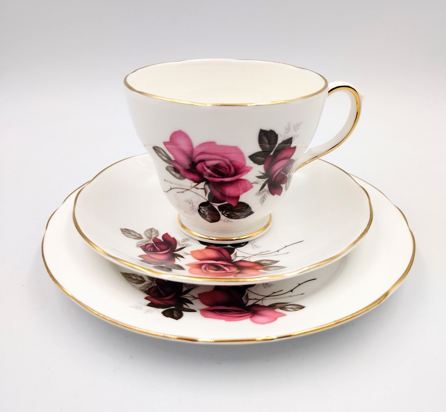 Filiżanka trio porcelana angielska kostna róże H&M Royal Sutherland