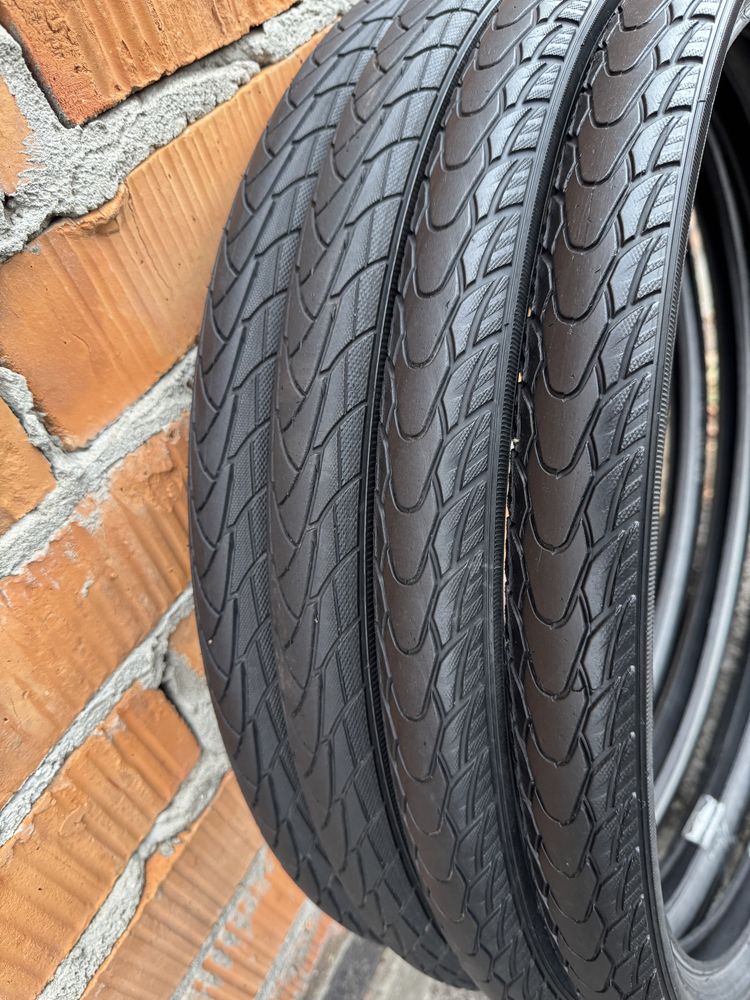 Покришки антипрокольні Schwalbe Marathon Plus 24x1,75 з Німеччини.