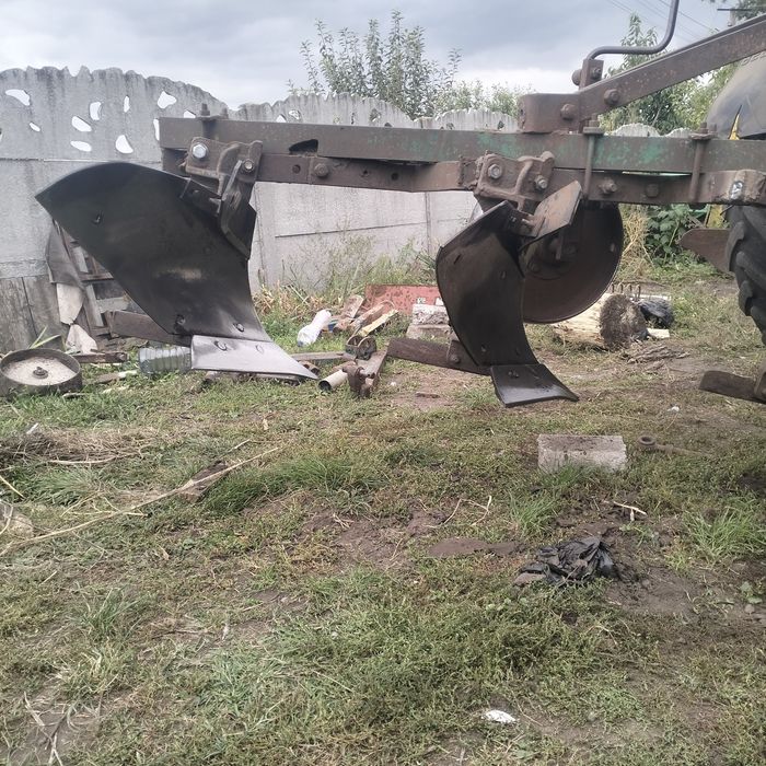 Продам плуг плн 3,30