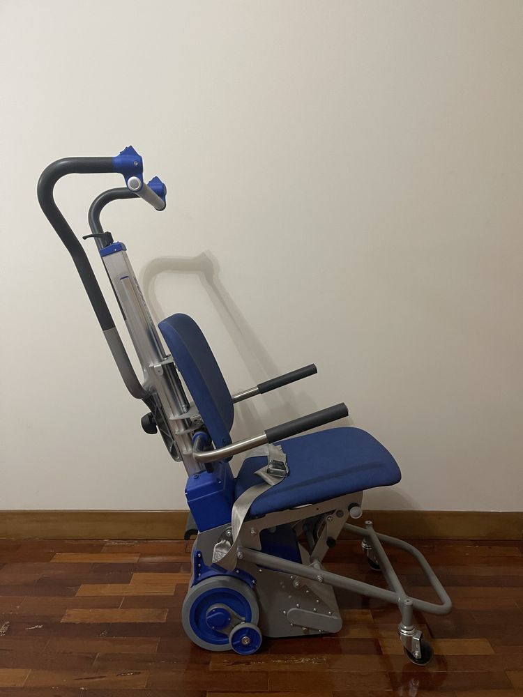 Cadeira Sobe Escadas Portátil Liftkar PT Mobilidade Reduzida