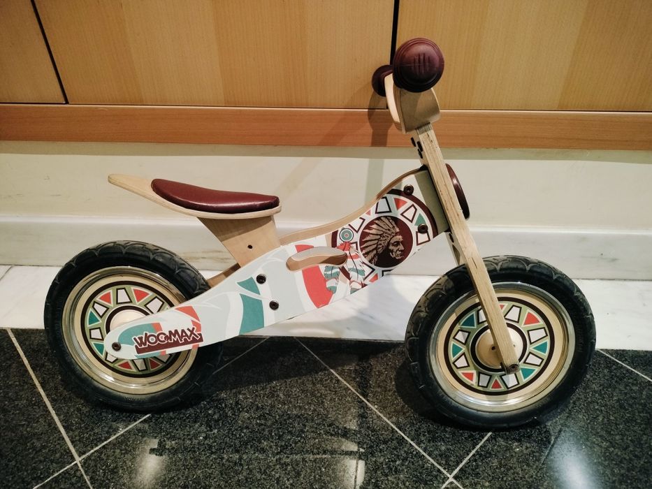 Bicicleta madeira Montessori