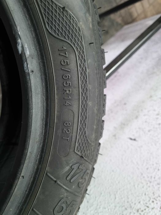 175/65/14 82T Kleber Quadraxer D.0919