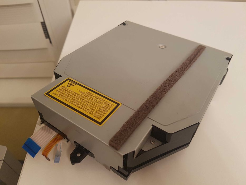 Sony PlayStation 3 Slim CECH-2508B привід корпус плата кулер кнопки