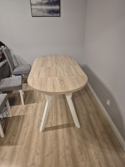 Sprzedam stół rozkładany