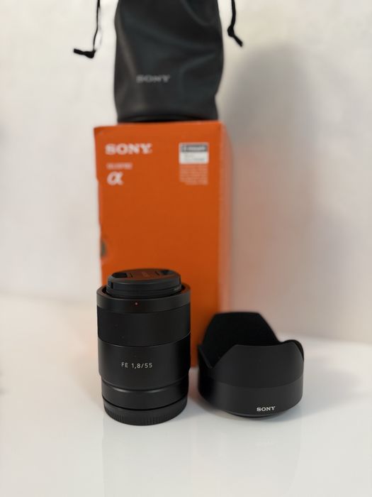 Обєктив Sony 55 1.8