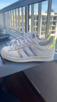 Ténis Adidas Superstar para senhora