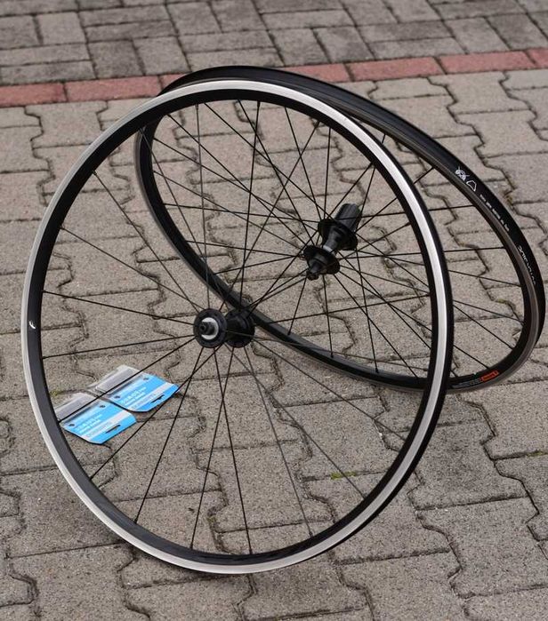 Komplet kół do roweru szosowego