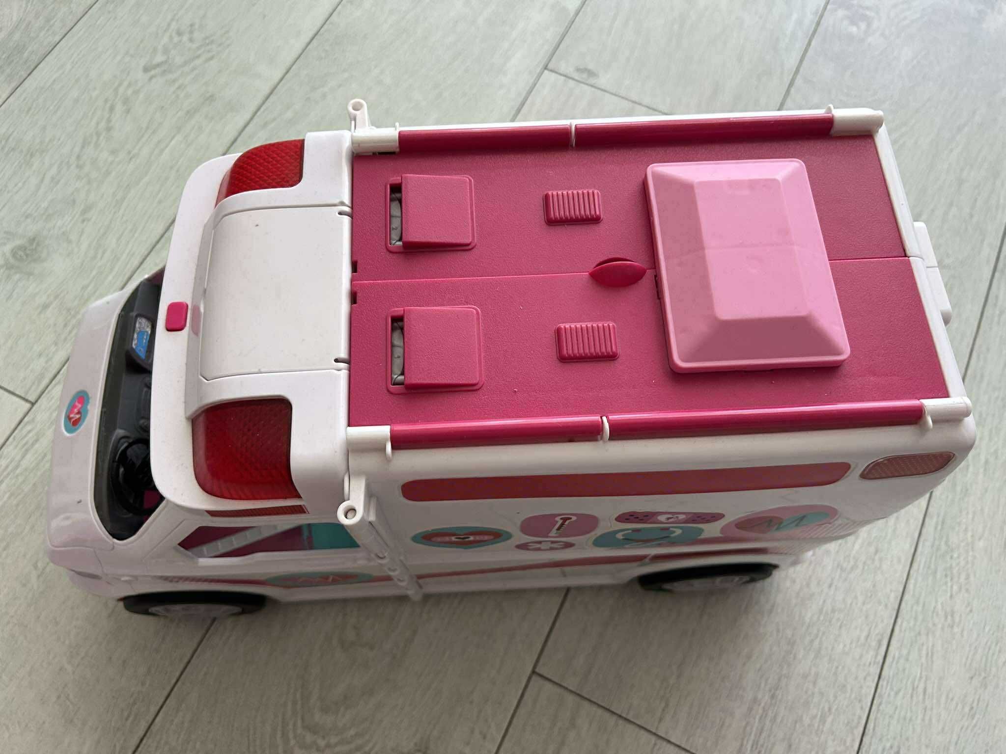 Barbie Karetka Ambulans z akcesoriami Mobilna klinika dźwięk