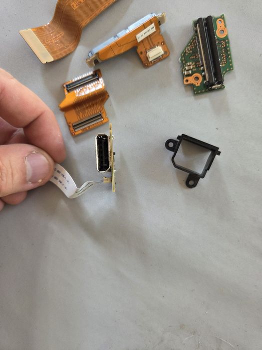 moduły taśmy do laptopa Fujitsu SIEMENS LIVEBOOK P772 (ze zdjecia)