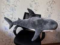 акула плюшевая. игрушка