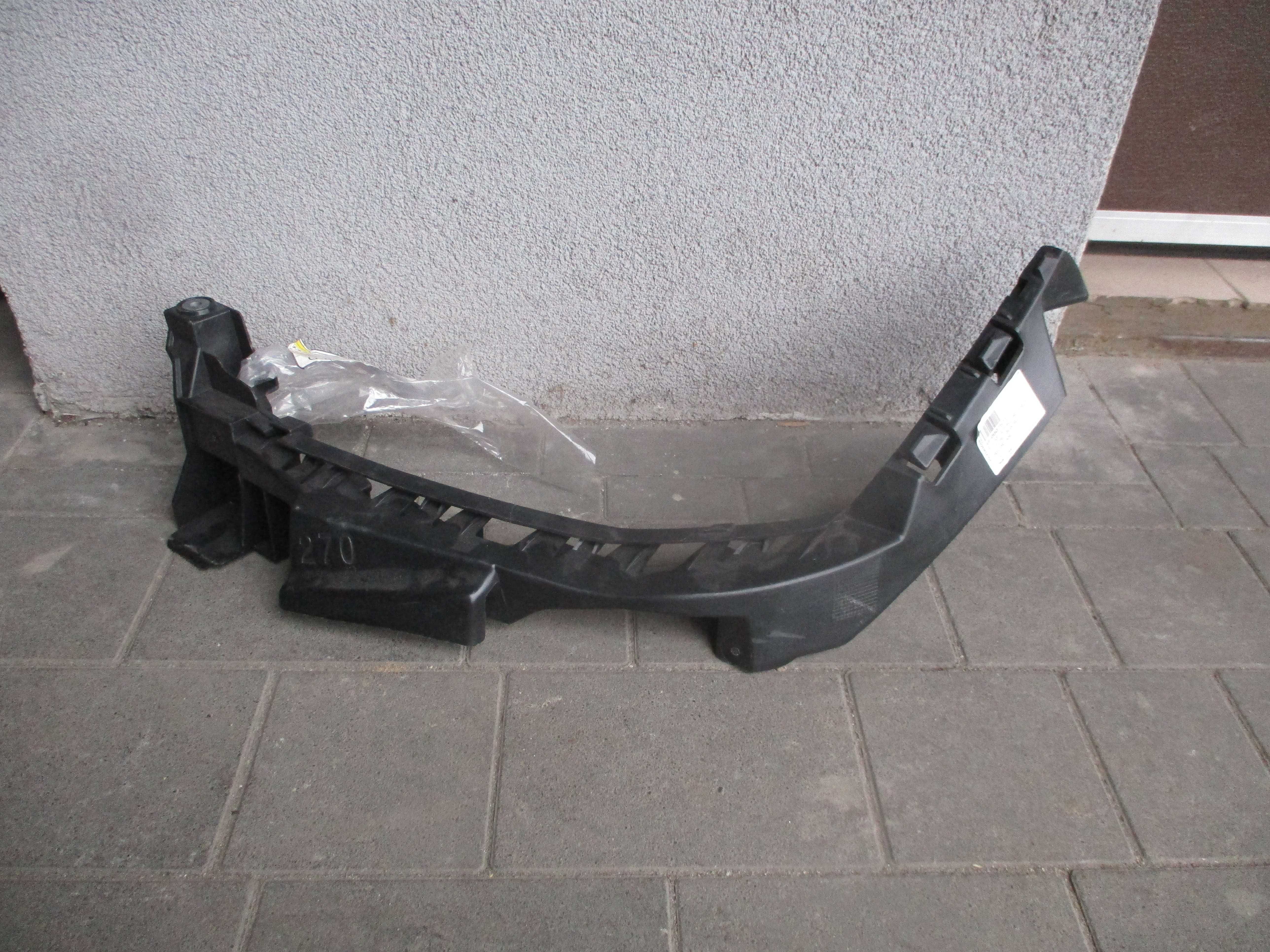 Podstawa Reflektora Lewa Seat Ibiza 5 V 18-