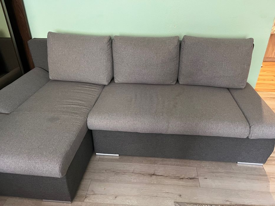 Sprzedam narożnik w kolorze szarym