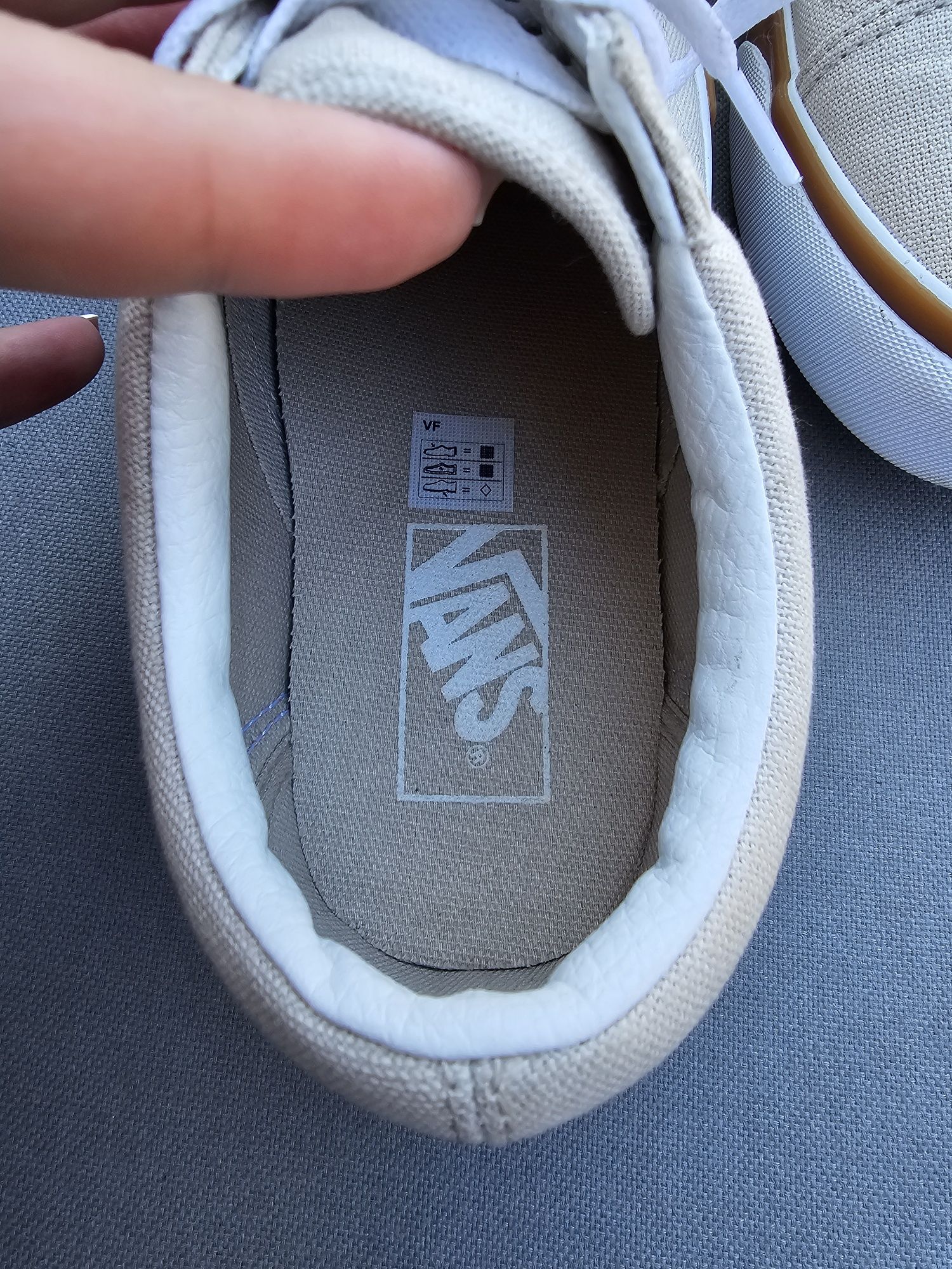Trampki VANS beżowe