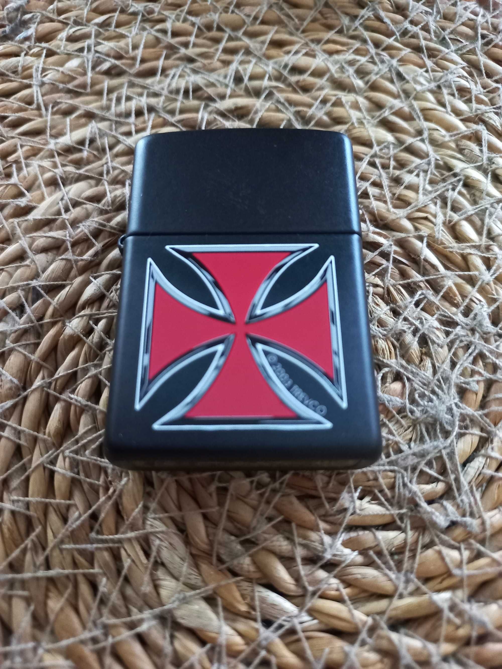 Nowa Zippo - Krzyż maltański. Polecam!!!