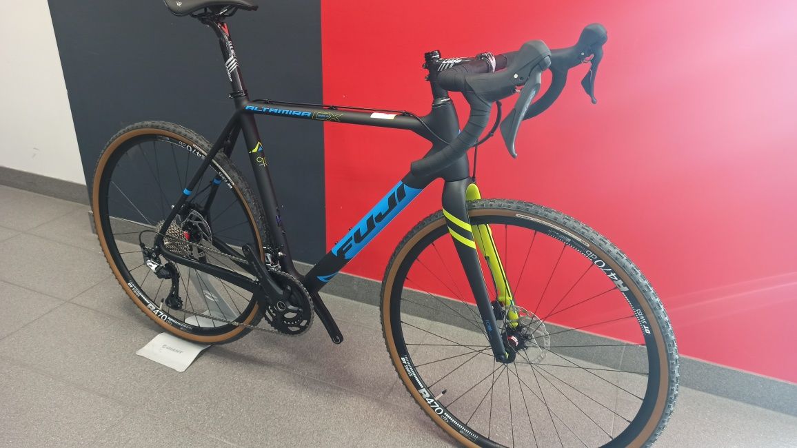 Nowy gravel przełaj FUJI ALTAMIRA CX 1.5 GRX rozm. 56 carbon