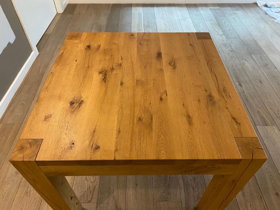 Stol debowy rozkladany 90x90