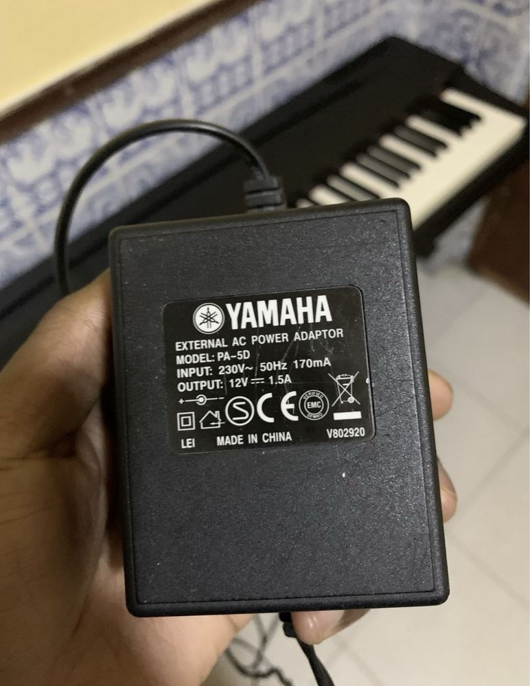 Piano Digital Yamaha P70