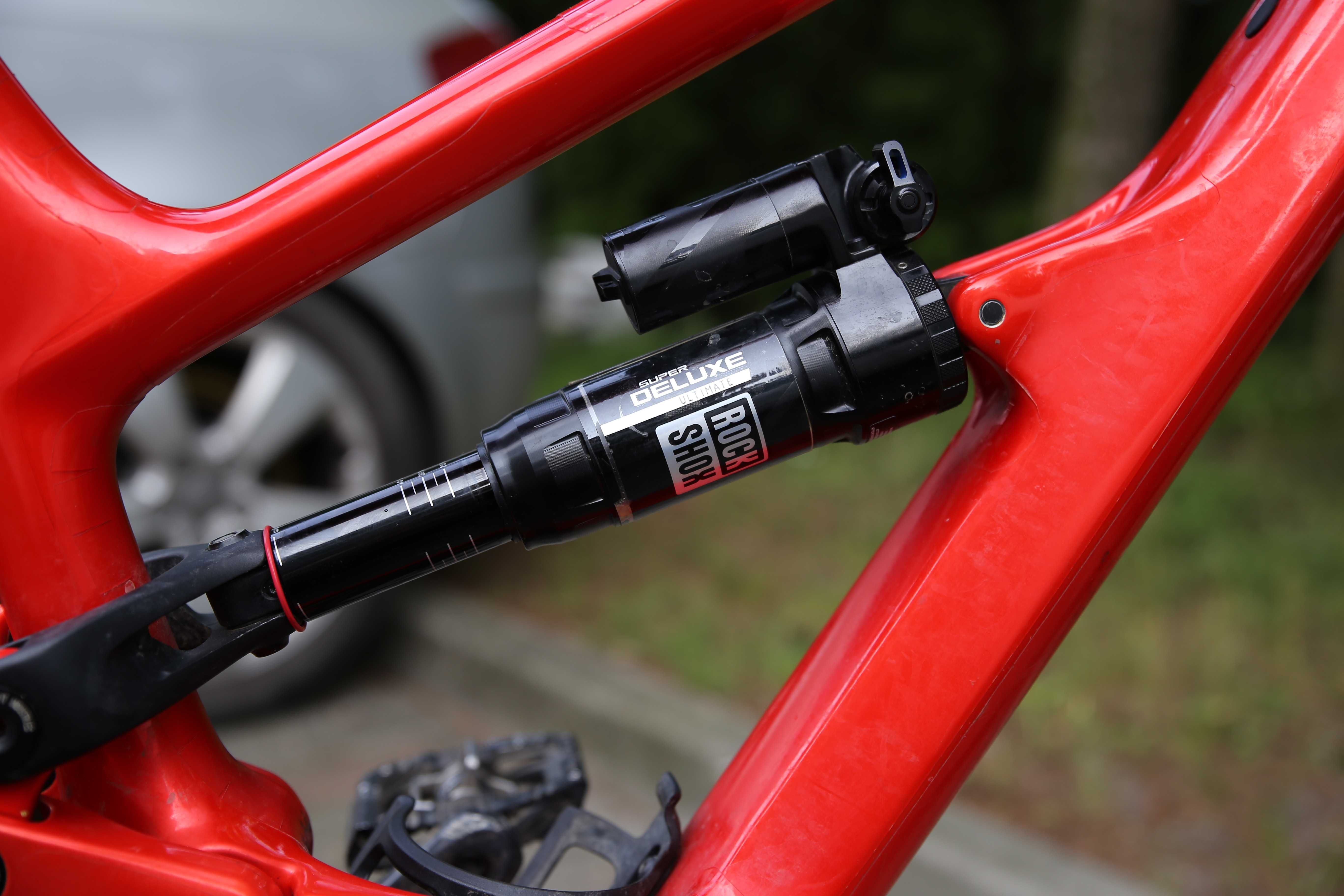 YT Capra Core 3 Lava red SRAM GX EAGLE AXS, RockShox ZEB super stan