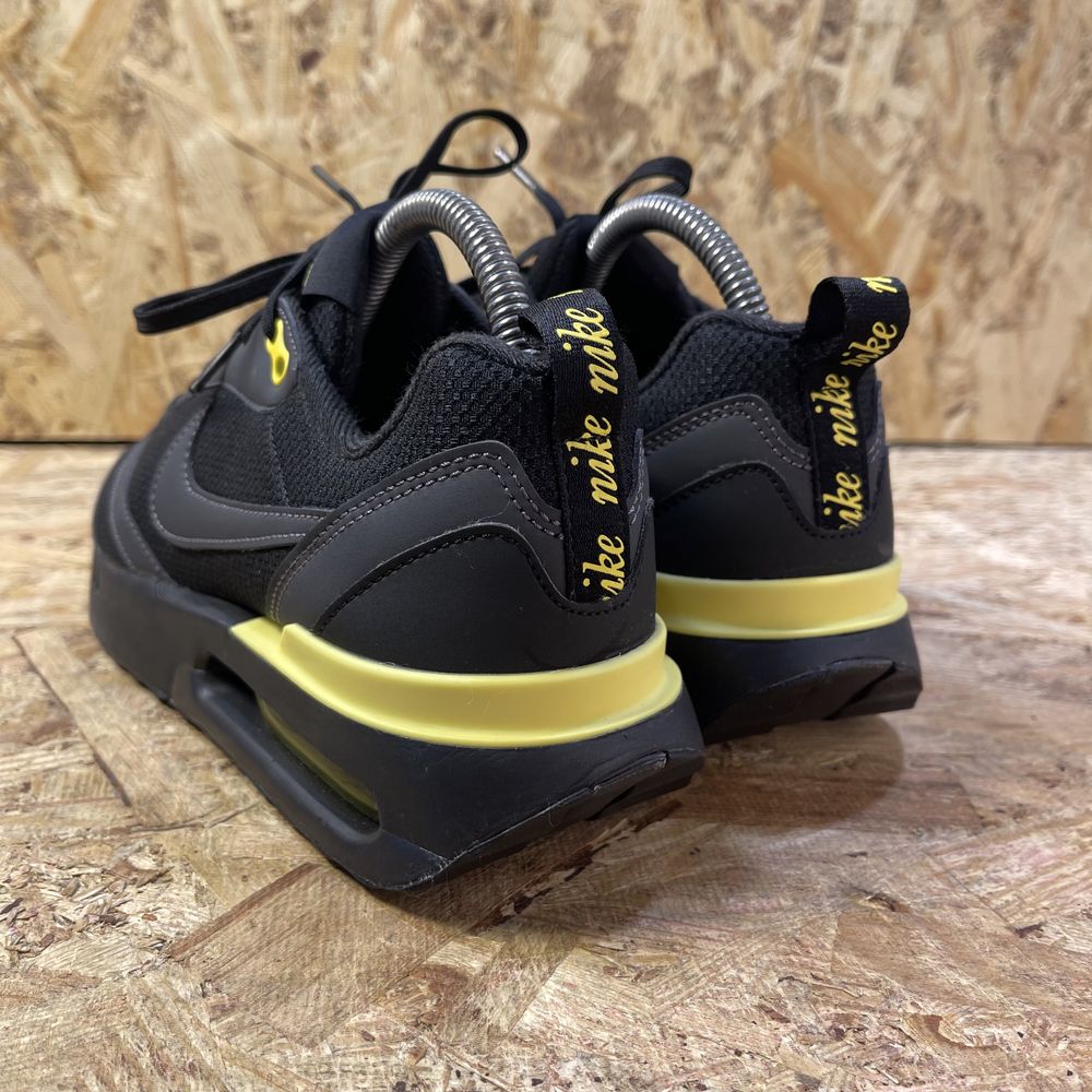 Кросівки Nike Air Max Dawn DX9279-001
