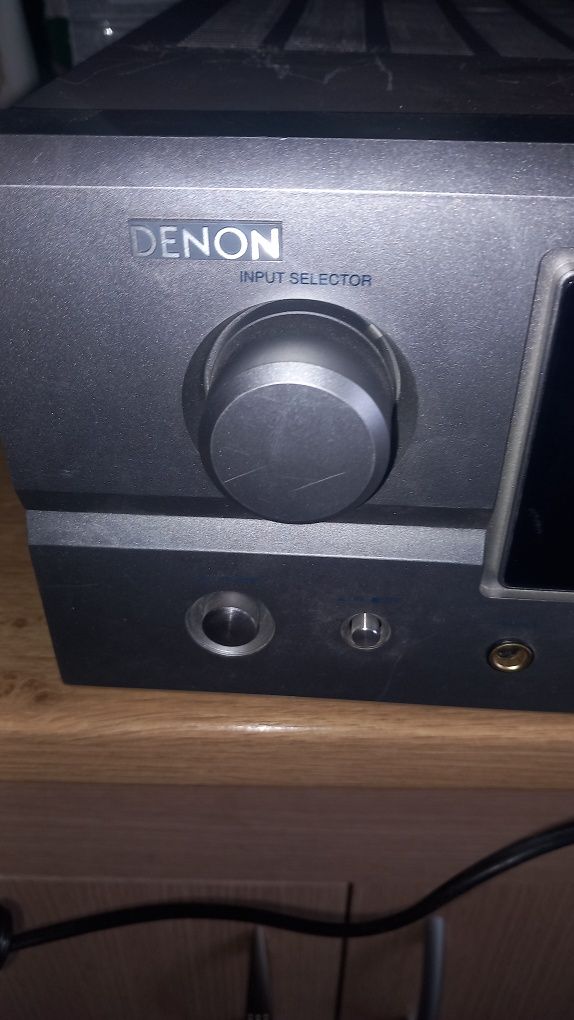 Amplituner Denon AFR-1706