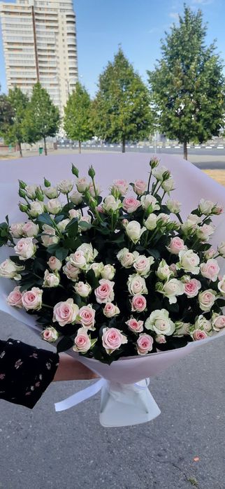 Акция.Розы.букети.Харьков цветы.Доставка цветов под дом.