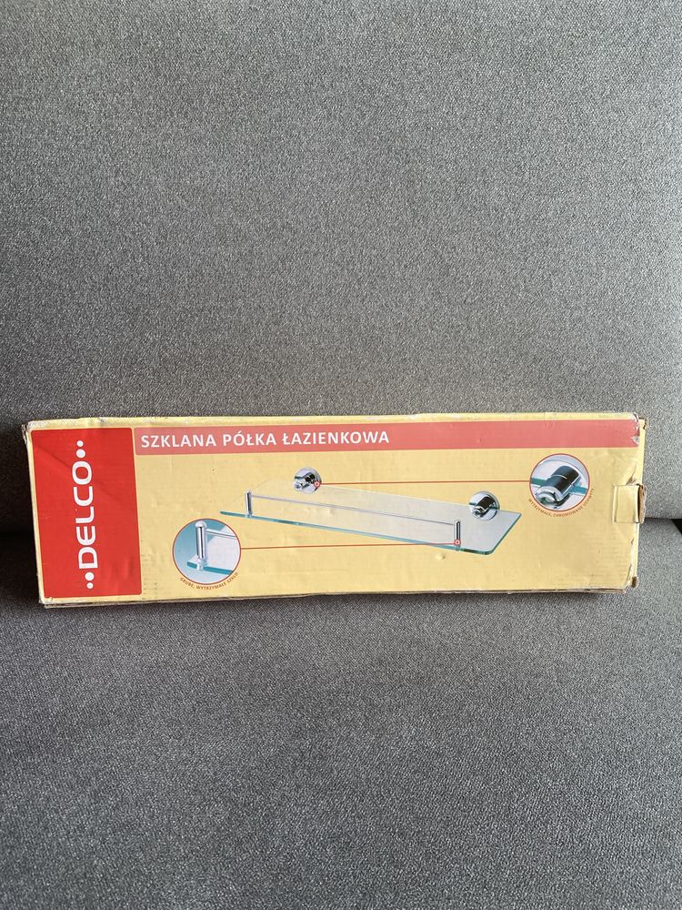 Szklana półka lazienkowa delco