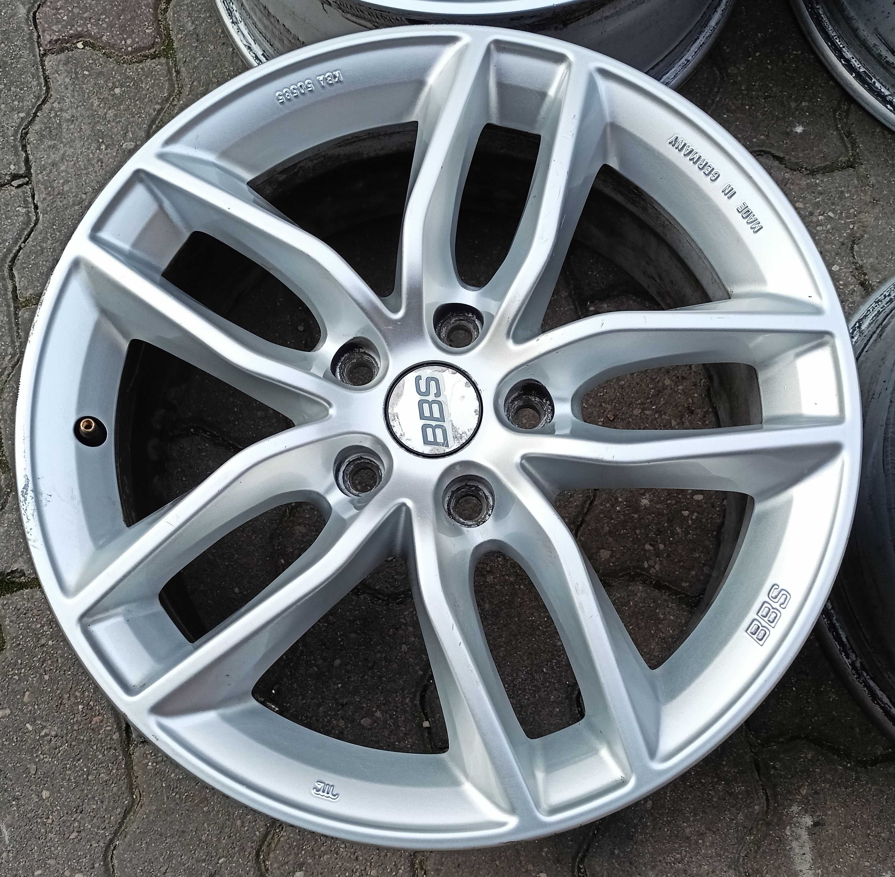 Alusy 17 5x112 BBS VW Golf Passat Touran A3 A4 Skoda Superb Mercedes