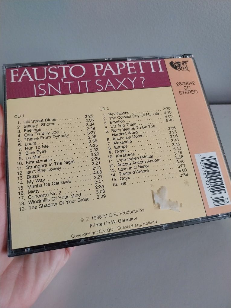 2 CD, Fausto Papetti, "Isn't it Saxy?", bom estado