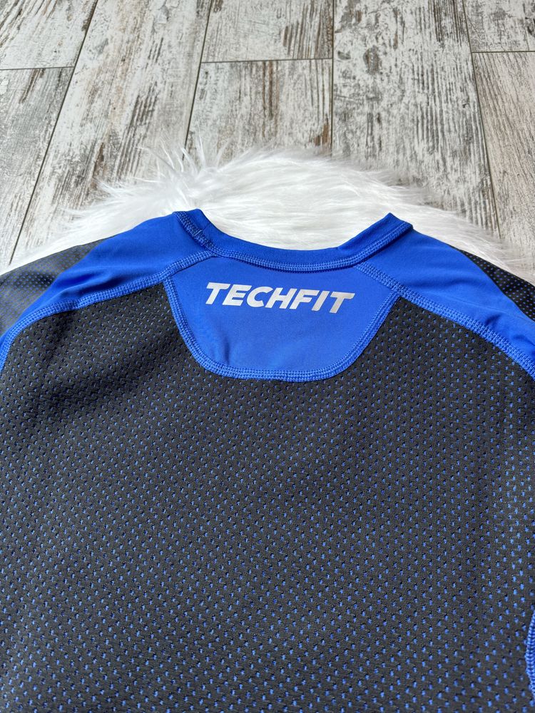 Adidas Techfit футболка термо рашгард чоловічий