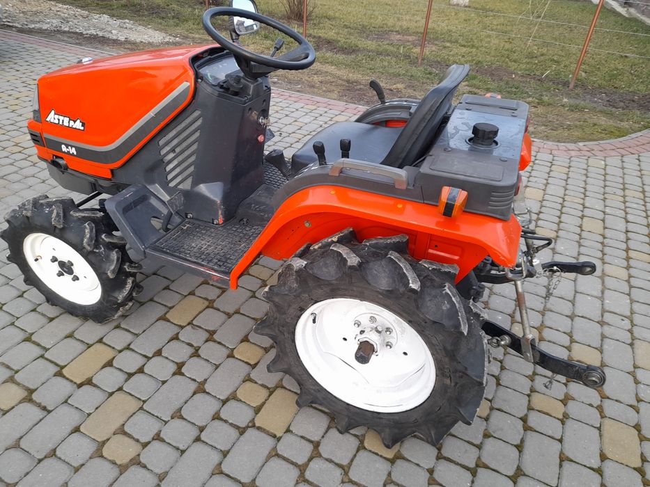 Трактор японський Kubota Aste A14 4х4 Кубота