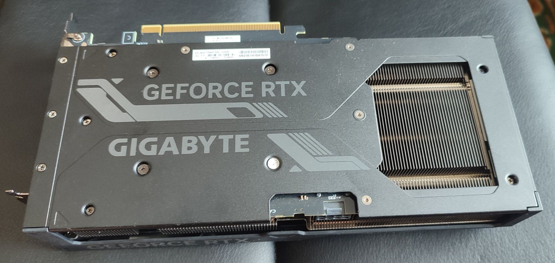 GeForce RTX 4070 WindForce OC 12gb