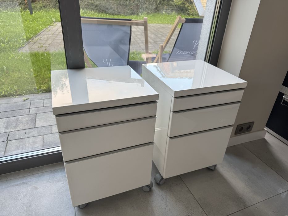 Komoda Besta Burs Ikea na kółkach