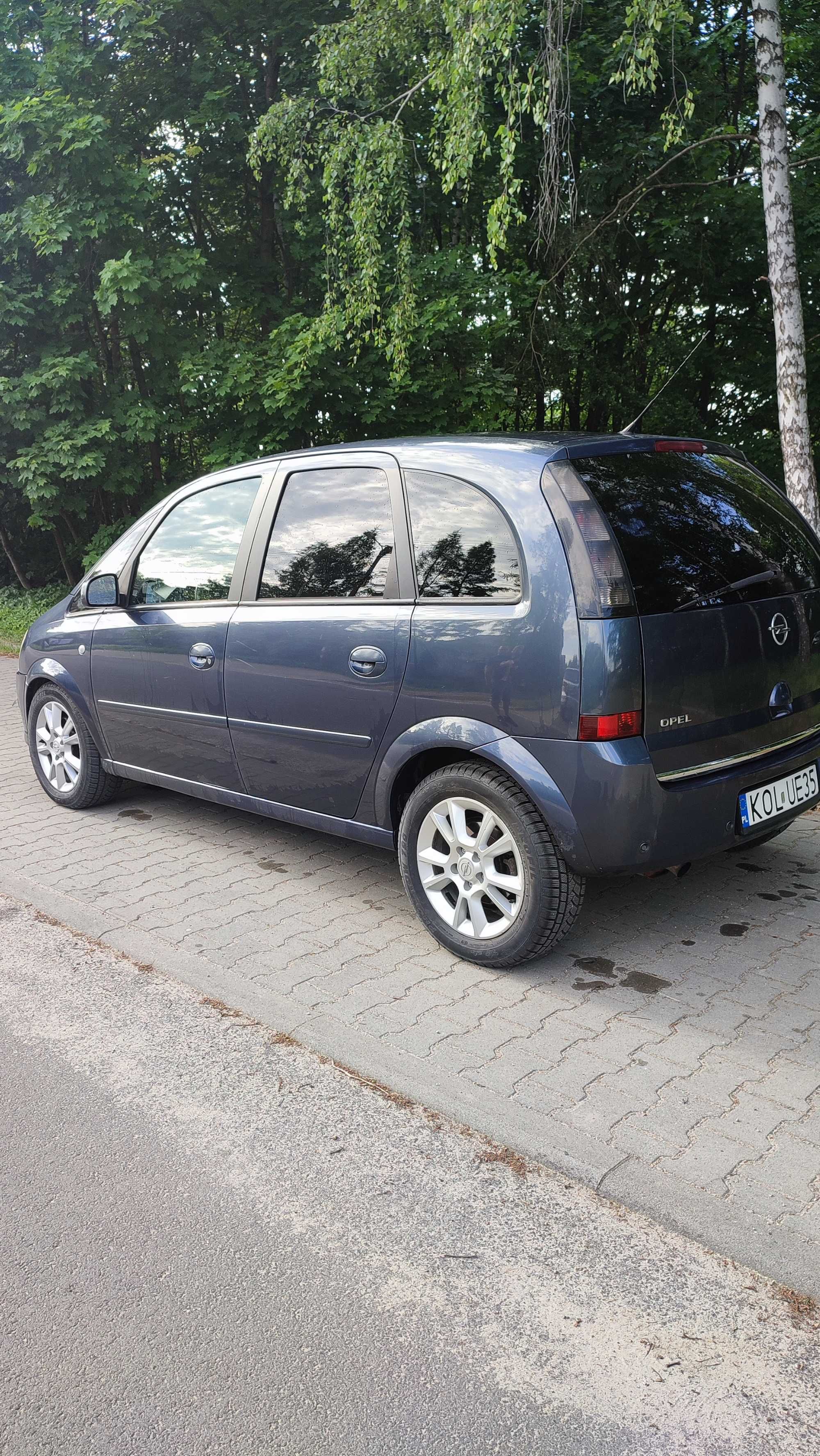 Opel Meriva 2009 rok