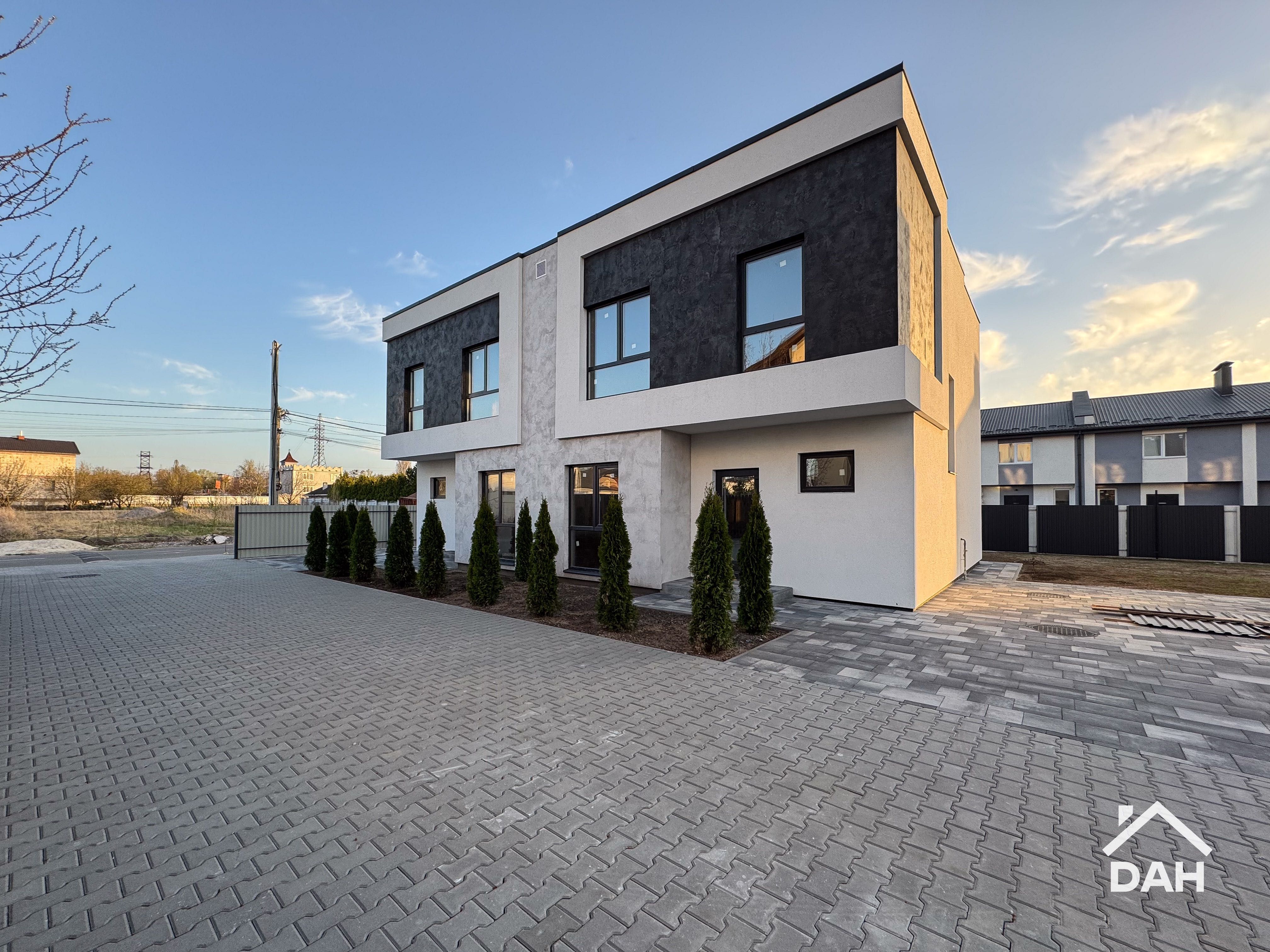 Дуплекс 126 м², 3 сотки, газ, с. Святопетрівське, від забудовника