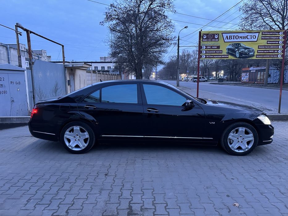 Mercedes W221 S600