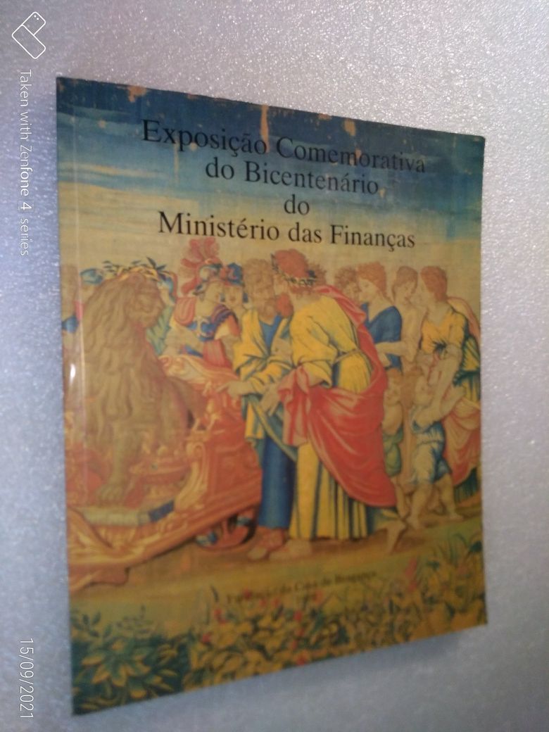 Livro Exposição Comemorativa do Bicentenário do Ministério da finanças