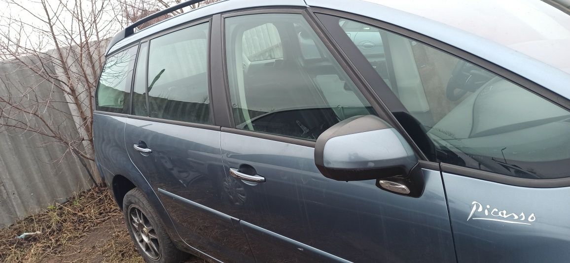 Стекло, автостекла 307CC  Peugeot Citroen разборка, большой модельный